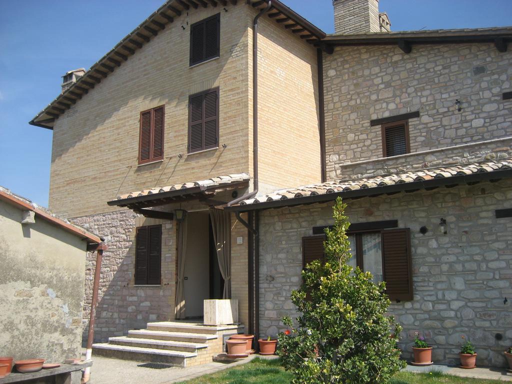 Assisana Affittacamere Санта-Мария-дельи-Анджели-э-деи-Мартири Номер фото